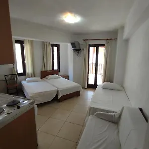 https://studios-kapsalas-thessaloniki.hotelschalkidiki.net